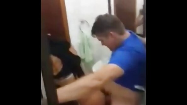 Slut needs nothing but to be analyzed in gonzo porn video